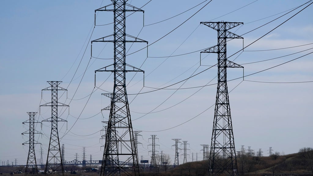 PG&E begins restoring power to Bay Area customers as fire weather conditions improve — CBS Bay Area (KPIX), Cupertino Community news
