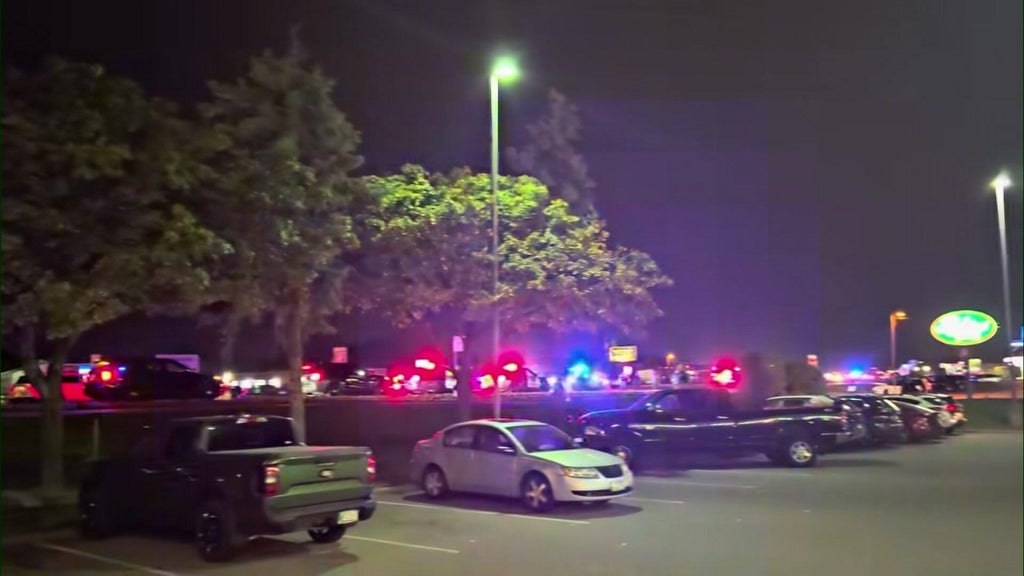 Police respond to Osseo High School after several fights break out at end of football game — WCCO / CBS Minnesota, Cupertino Schools news
