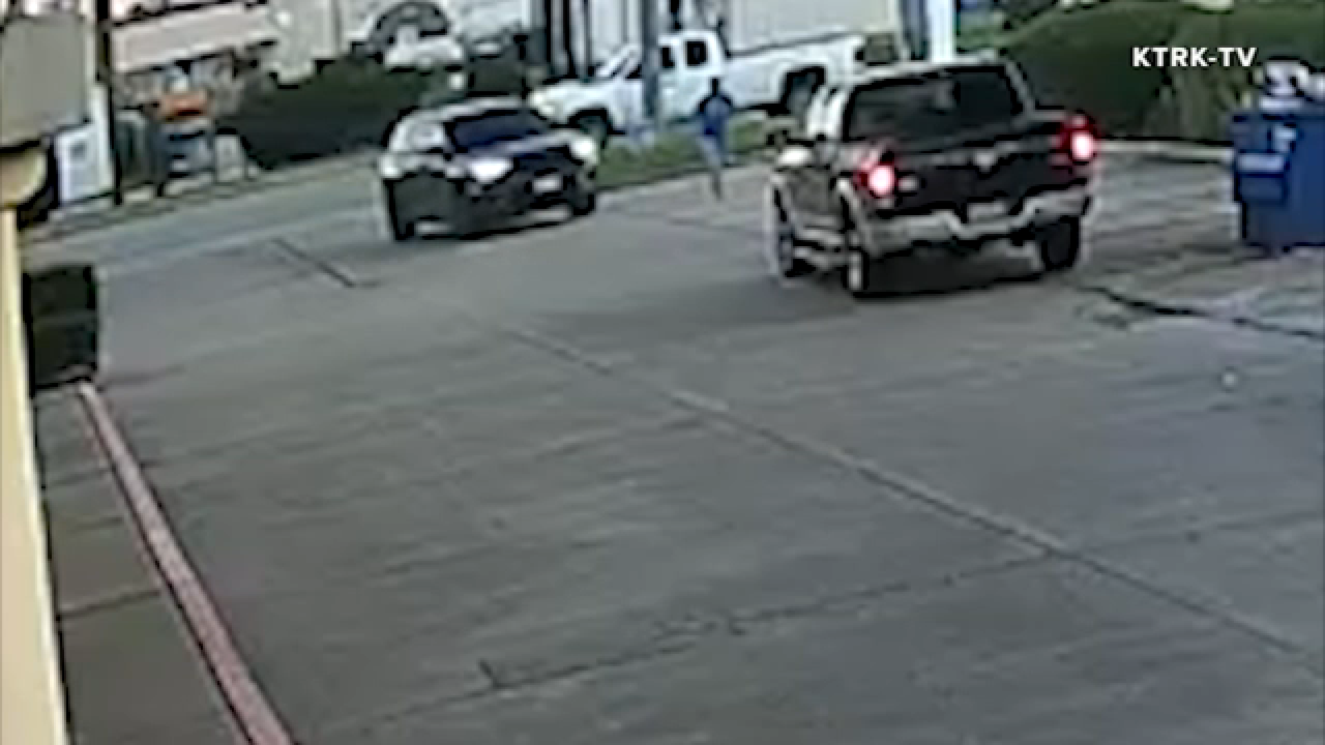 Texas prosecutor says ICE agent appeared to intentionally strike man with vehicle in Houston
— ABC 7 Bay Area, Cupertino Community news