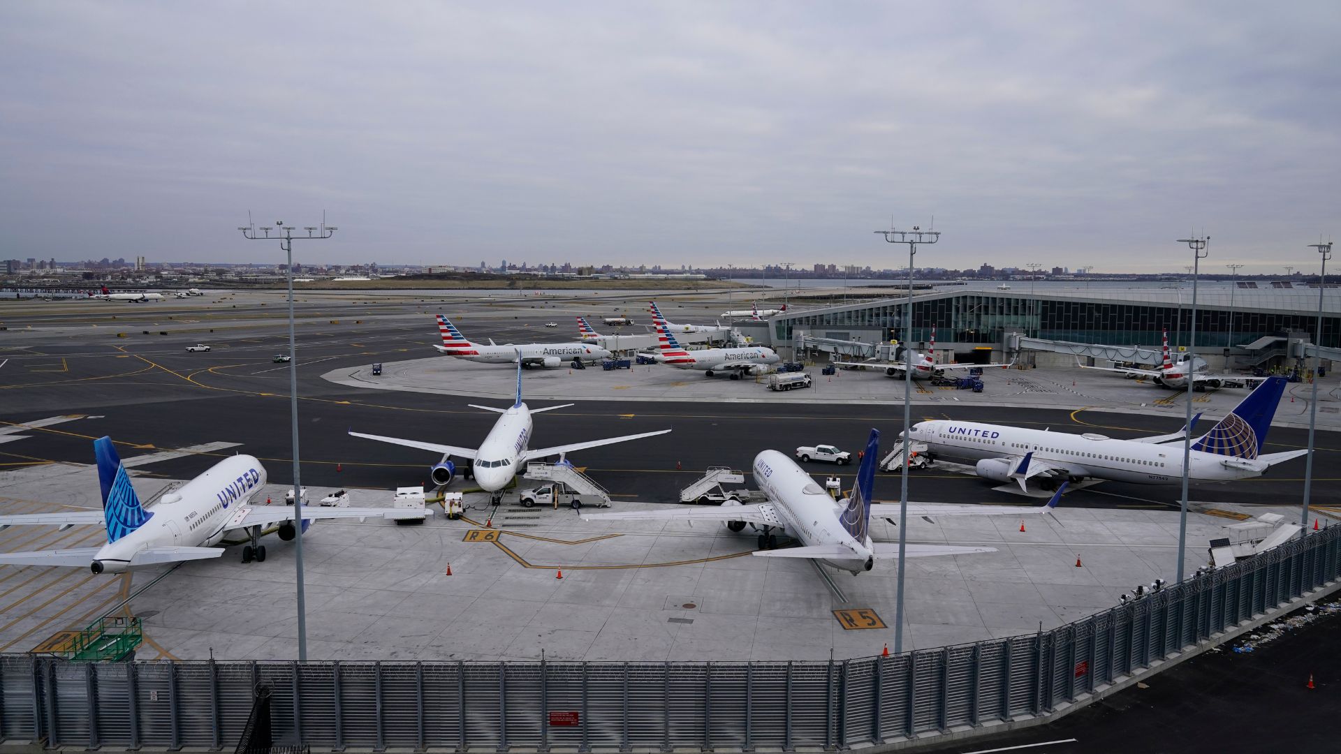 FAA investigating close call at New York City's LaGuardia Airport between Delta flight, business jet
       — ABC 7 Bay Area, Cupertino Business news