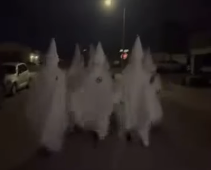 El Paso civil rights leaders, officials condemn youth in KKK robes and demand school action — Cupertino Schools news
